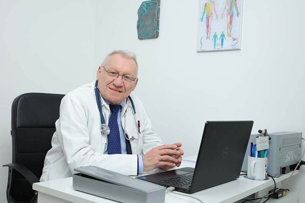 dr Ivan Sretenović - Bomedik